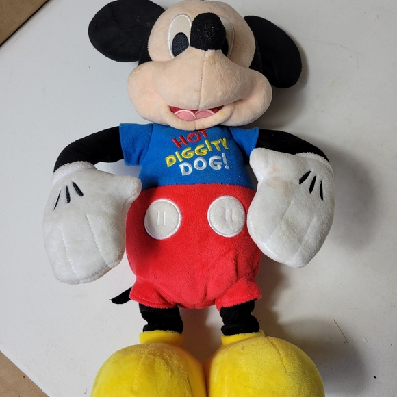 Mickey Mouse hot diggity dog dancing toy - Picture 9 of 9